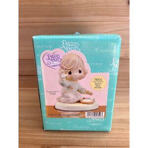Precious Moments Love From The First Impression (Girl) Figurine #115899 with box